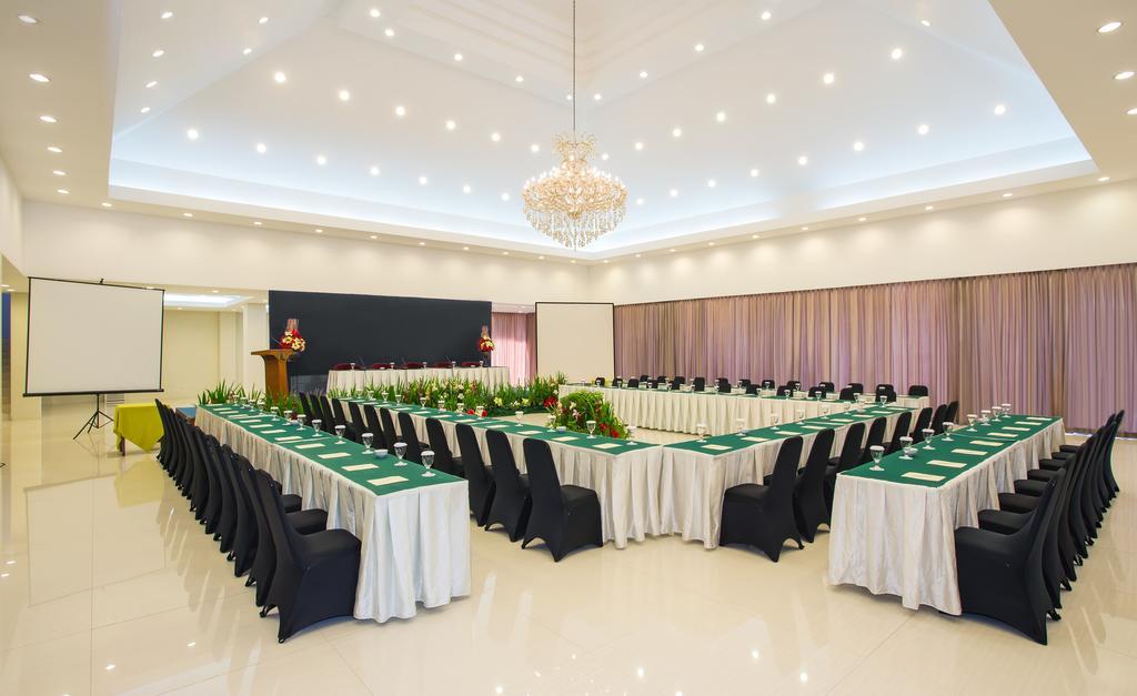 Grand Legi Hotel Mataram Eksteriør billede