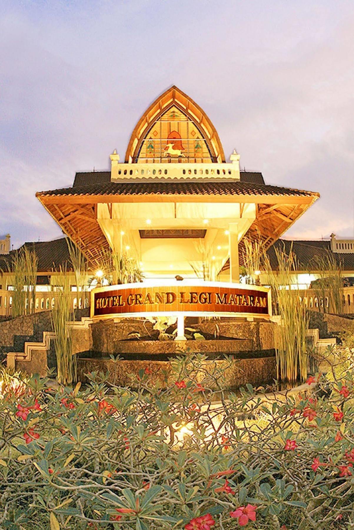 Grand Legi Hotel Mataram Eksteriør billede