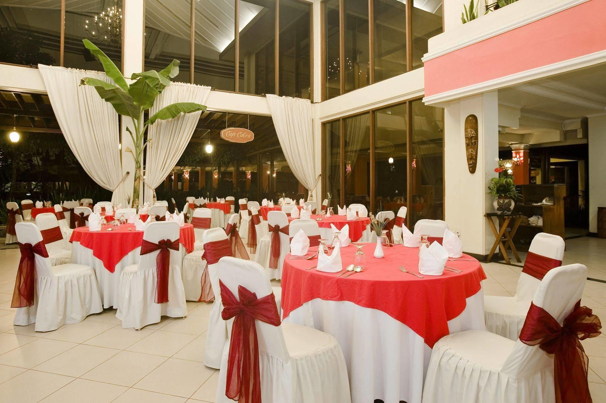 Grand Legi Hotel Mataram Eksteriør billede